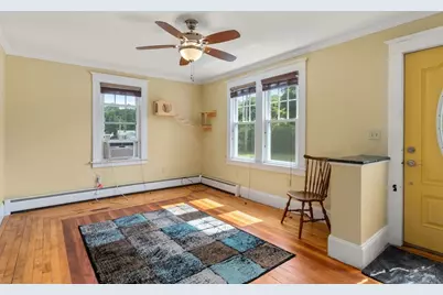 32 Wilmont St, Chicopee, MA 01013 - Photo 19