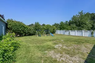 32 Wilmont St, Chicopee, MA 01013 - Photo 39