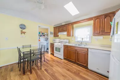 33 Tucker Terrace, Raynham, MA 02767 - Photo 5