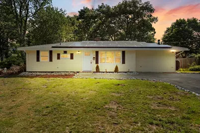15 Clara Rd, Brockton, MA 02302 - Photo 9
