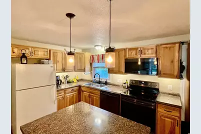 477 Clark St, Gardner, MA 01440 - Photo 11