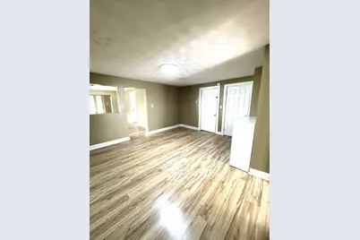 221 Middle St, New Bedford, MA 02740 - Photo 9