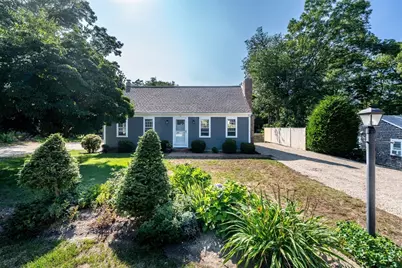 25 Bakers Dr, Harwich, MA 02645 - Photo 1