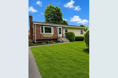 7 Hemlock Dr, Medway, MA 02053 - Photo 1