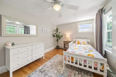 28 Parkway Road, Medford, MA 02155 - Photo 25