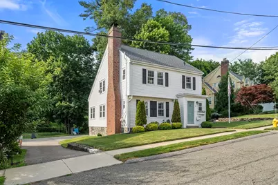 28 Parkway Road, Medford, MA 02155 - Photo 37