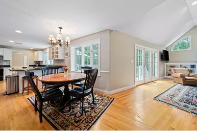 85 York St, Canton, MA 02021 - Photo 9