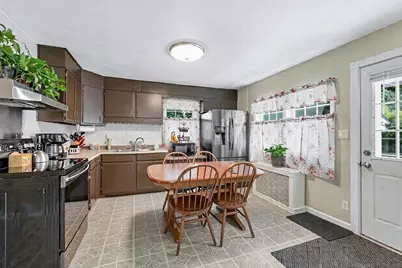 231 Bouchard Ave, Dracut, MA 01826 - Photo 9