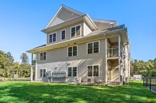 242 Main, Millis, MA 02054 - Photo 3