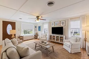 8 Luzitania Ave, Gloucester, MA 01930 - Photo 5
