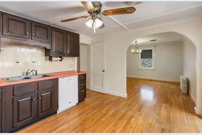 8 Luzitania Ave, Gloucester, MA 01930 - Photo 11