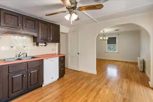 8 Luzitania Ave, Gloucester, MA 01930 - Photo 11