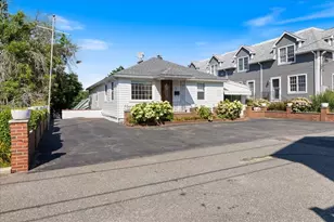 8 Luzitania Ave, Gloucester, MA 01930 - Photo 3