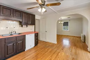 8 Luzitania Ave, Gloucester, MA 01930 - Photo 11