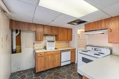 8 Luzitania Ave, Gloucester, MA 01930 - Photo 21