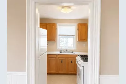 53 Oxford St #3, Fall River, MA 02721 - Photo 3