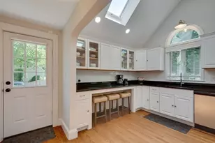 70 Berwick Pl, Norwood, MA 02062 - Photo 15
