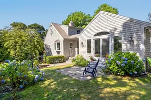 72 Smith St, Chatham, MA 02633 - Photo 1