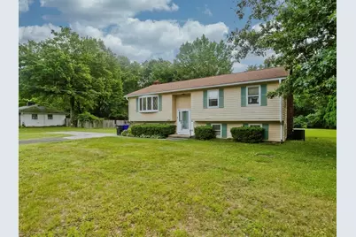 597 Amherst Rd, Granby, MA 01033 - Photo 3