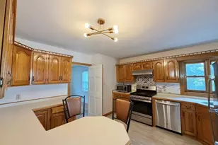 479 Beale St, Quincy, MA 02170 - Photo 3
