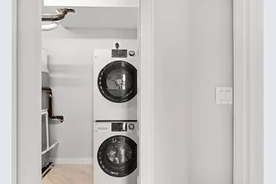 34 Pinckney St #1, Somerville, MA 02145 - Photo 9