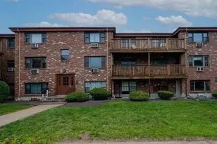 14b Mayberry Dr, Westborough, MA 01581 - Photo 1