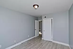 239 Glasgow St, Fall River, MA 02721 - Photo 7