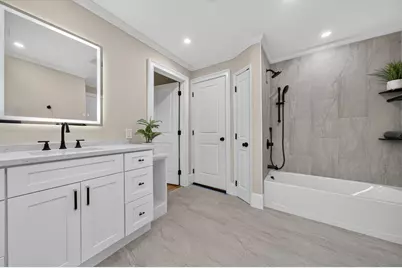 162 High St, Danvers, MA 01923 - Photo 17