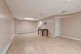22 Woodland Dr, Westminster, MA 01473 - Photo 33