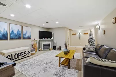 8 Alstead, Millbury, MA 01527 - Photo 27