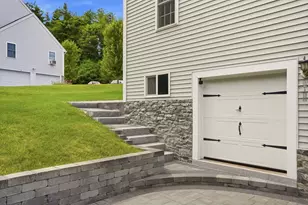 147 Roosevelt St, Fitchburg, MA 01420 - Photo 31