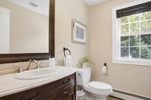147 Roosevelt St, Fitchburg, MA 01420 - Photo 17