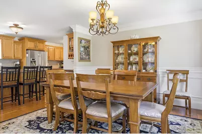 147 Roosevelt St, Fitchburg, MA 01420 - Photo 3