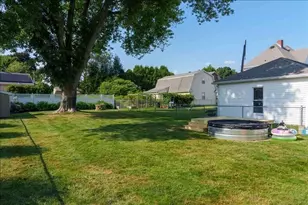 1 Richmond Ave, Milford, MA 01757 - Photo 25