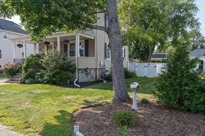 1 Richmond Ave, Milford, MA 01757 - Photo 3