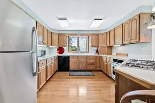 89 Belvidere Rd, Falmouth, MA 02540 - Photo 13