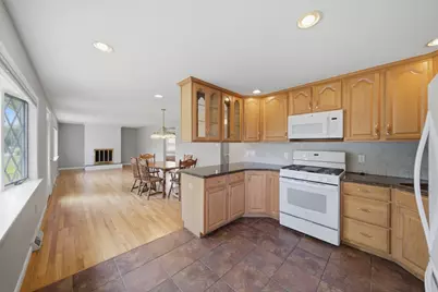 159 Mountainview Rd, East Longmeadow, MA 01020 - Photo 11
