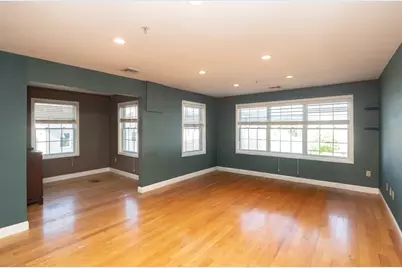 48 Federal St #206, Beverly, MA 01915 - Photo 3