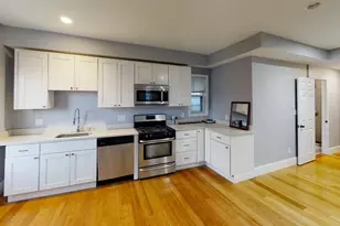 722 Saratoga St, Boston, MA 02128 - Photo 3
