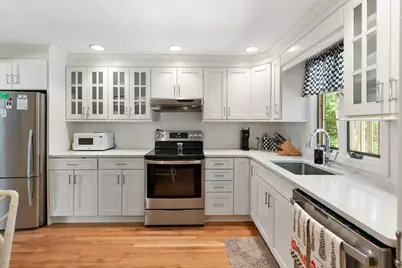 25 Lisa Lane, Reading, MA 01867 - Photo 15