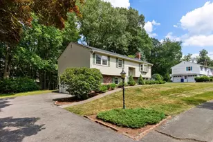 25 Lisa Ln, Reading, MA 01867 - Photo 1