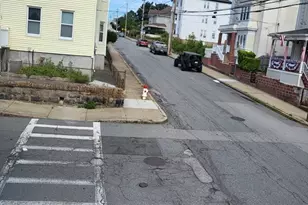 529 Warren Ave, Fall River, MA 02721 - Photo 3