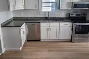 529 Warren Ave, Fall River, MA 02721 - Photo 13