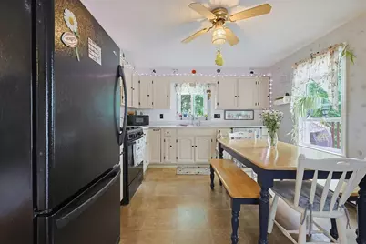 36 Laurier St, Worcester, MA 01603 - Photo 11