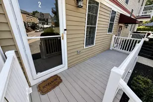 571 Freeport St, Boston, MA 02122 - Photo 17