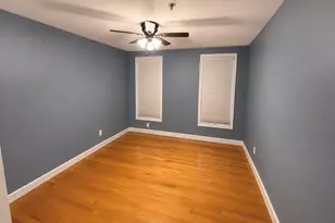 571 Freeport St, Boston, MA 02122 - Photo 9