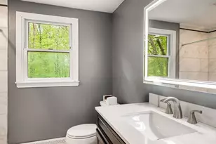 9 Colonial Rd, Sutton, MA 01590 - Photo 11