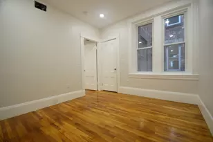 31 Harvard St, Brookline, MA 02445 - Photo 9