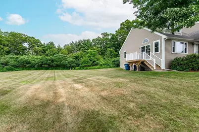 87 Merrimack Meadows Ln #87, Tewksbury, MA 01876 - Photo 5