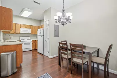 19 Hampshire Road #205, Methuen, MA 01844 - Photo 5